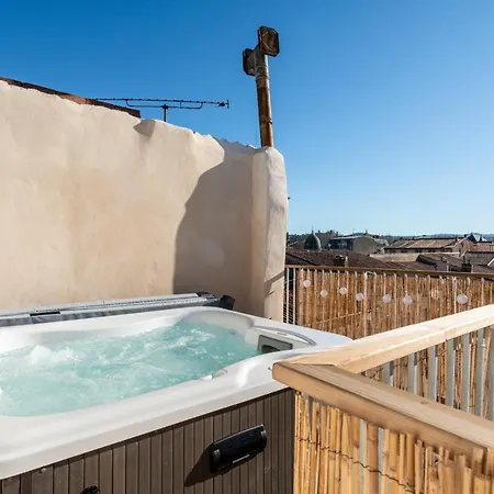 Les Cles De Laure - Le 11 Jacuzzi Avec Terrasses Clim Netflix Parking Apartment Carcassonne Exterior photo