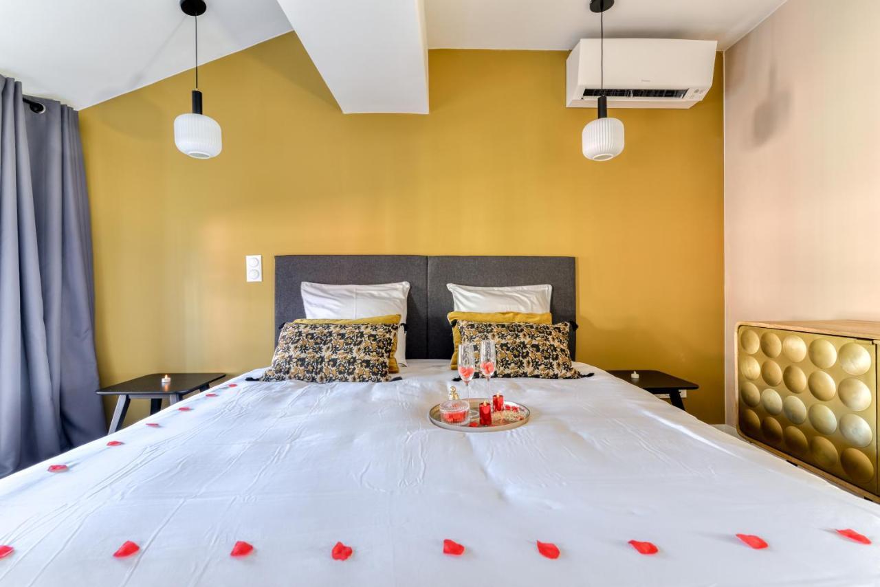 Apartment Les Cles De Laure - Le 11 Jacuzzi Avec Terrasses Clim Netflix Parking